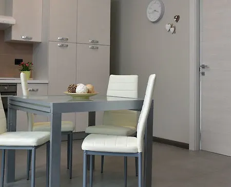 מלון דירות Lingotto 3*